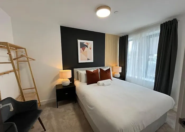 Cute One Bed Apartment - Old Trafford