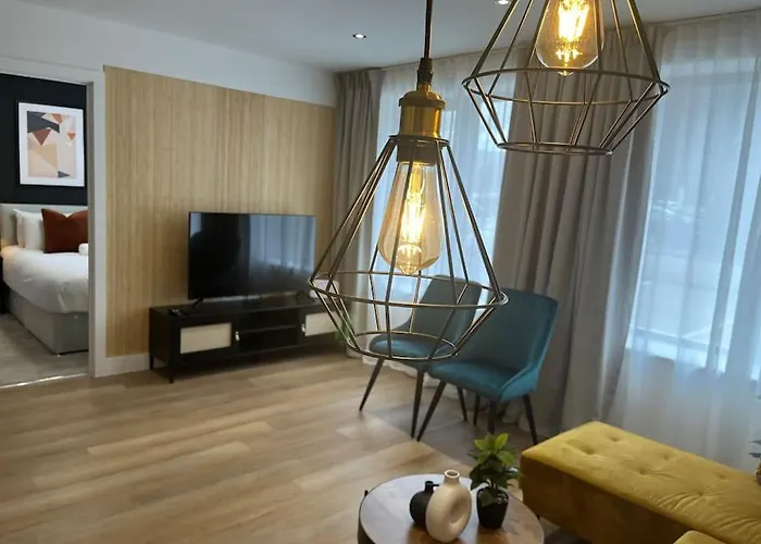 Cute One Bed Apartment - Old Trafford